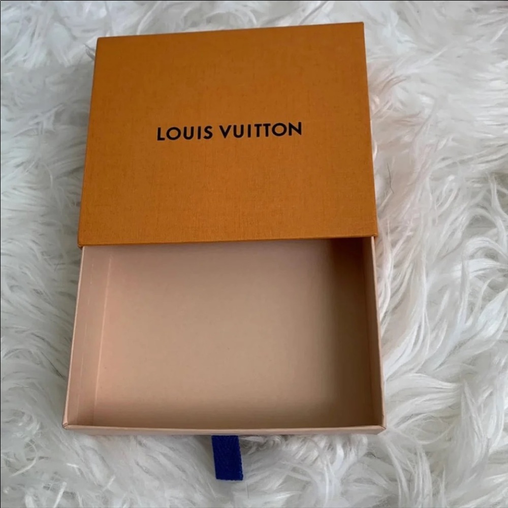 Authentic Louis Vuitton Packaging - image 2
